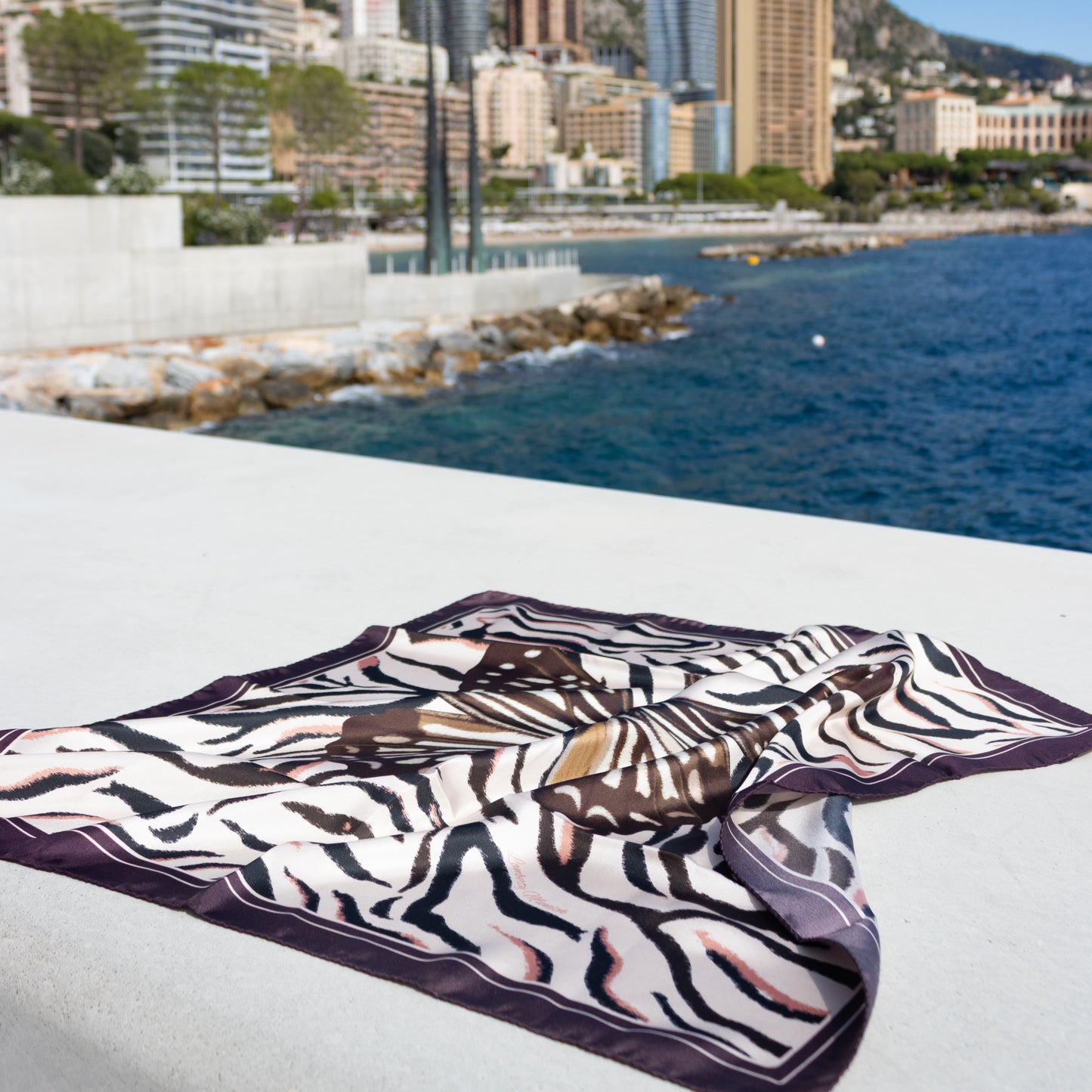 Tuch 70 Spotted Zebra - Midi Silk Scarf