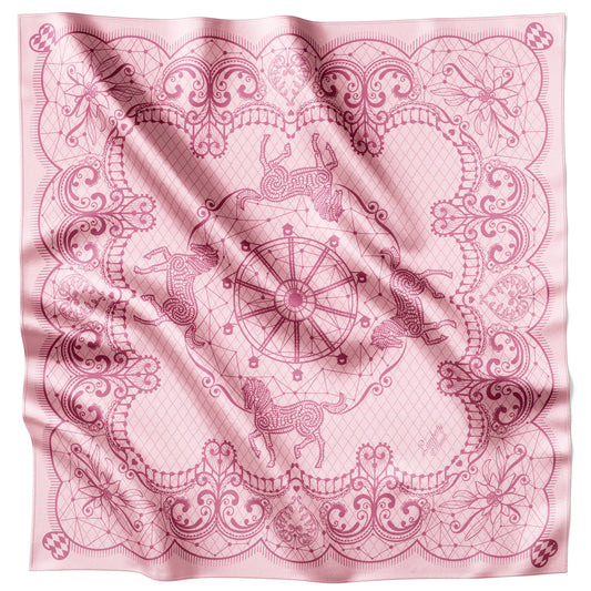 Pinkfarbenes Horse Festivity Seidentuch 70 × 70 cm flach ausgelegt mit Spitzen- und Pferdemotiv