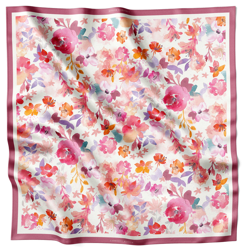 Rotes Inky Blooms Seidentuch 70 × 70 cm flach ausgelegt mit Aquarellblüten und pinker Bordüre