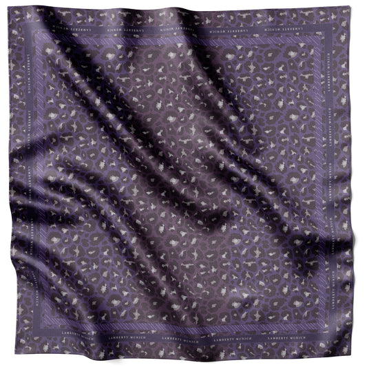 Violettes Winter Wilderness Seidentuch 100 × 100 cm flach ausgelegt mit gerahmter Bordüre